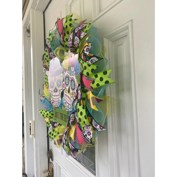 Day of the Dead Sugar Skull Los Dias De Los Muertes Halloween Wreath Sign Decor - Picture 8 of 9